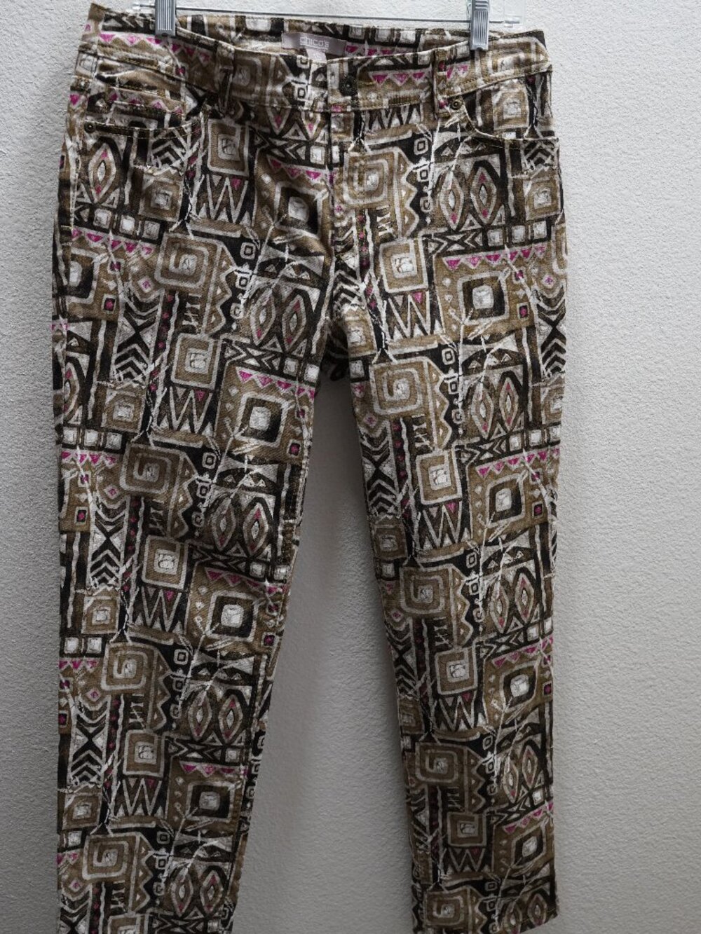 Chico's Brown Pink Aztec Jeans size 1.5 NWOT